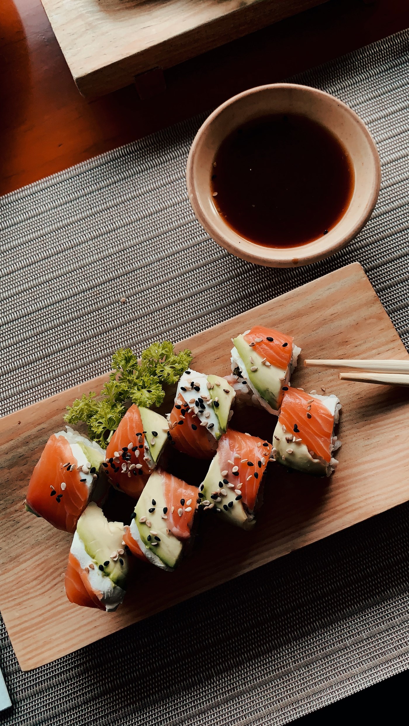 https://sitchu.com.au/media/dptg24as/sushi-train-sydney-stock-image2.jpg?mode=max&width=1400&rnd=133431578648530000