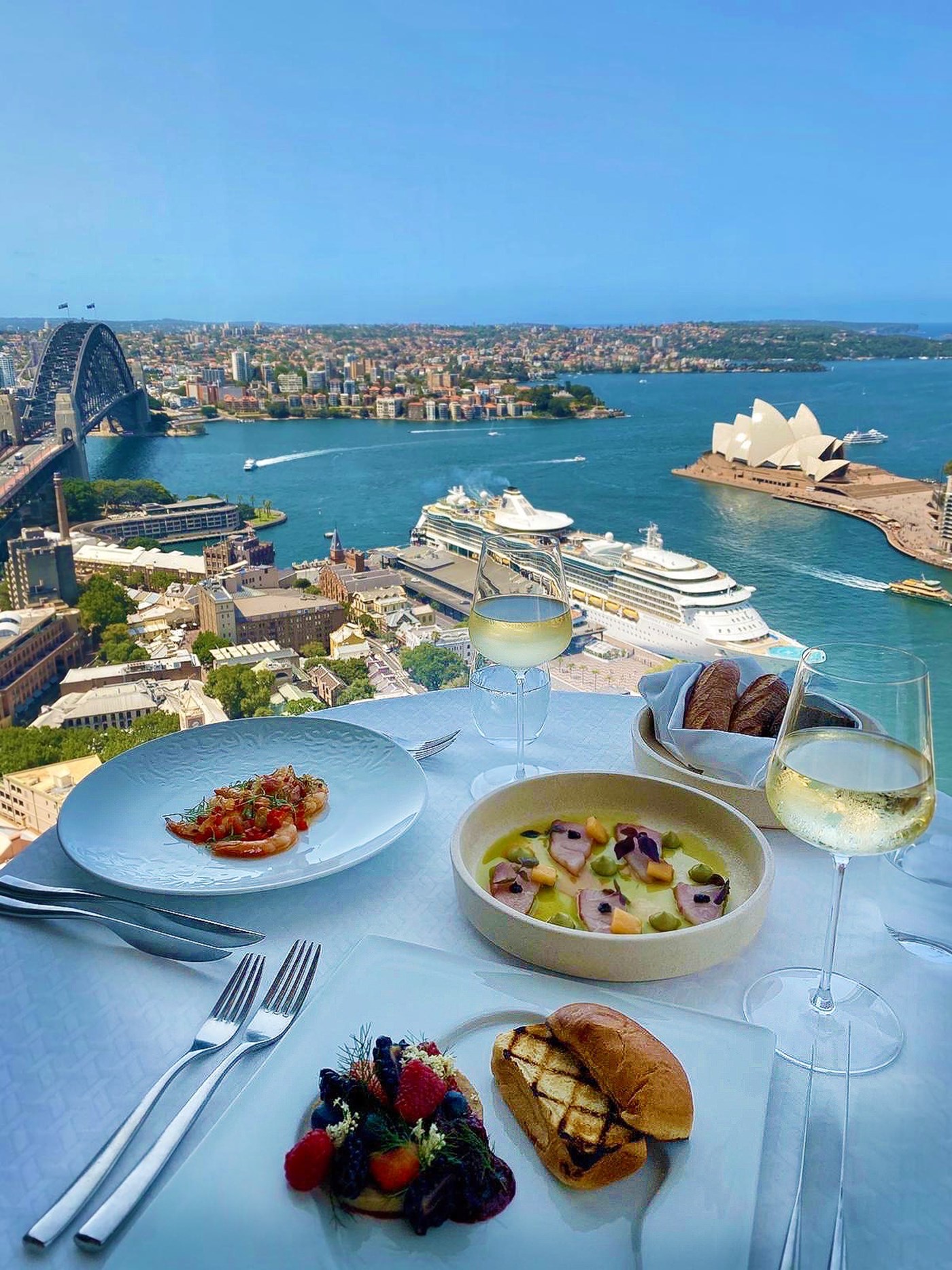 Sydney romantic lunch THE 10