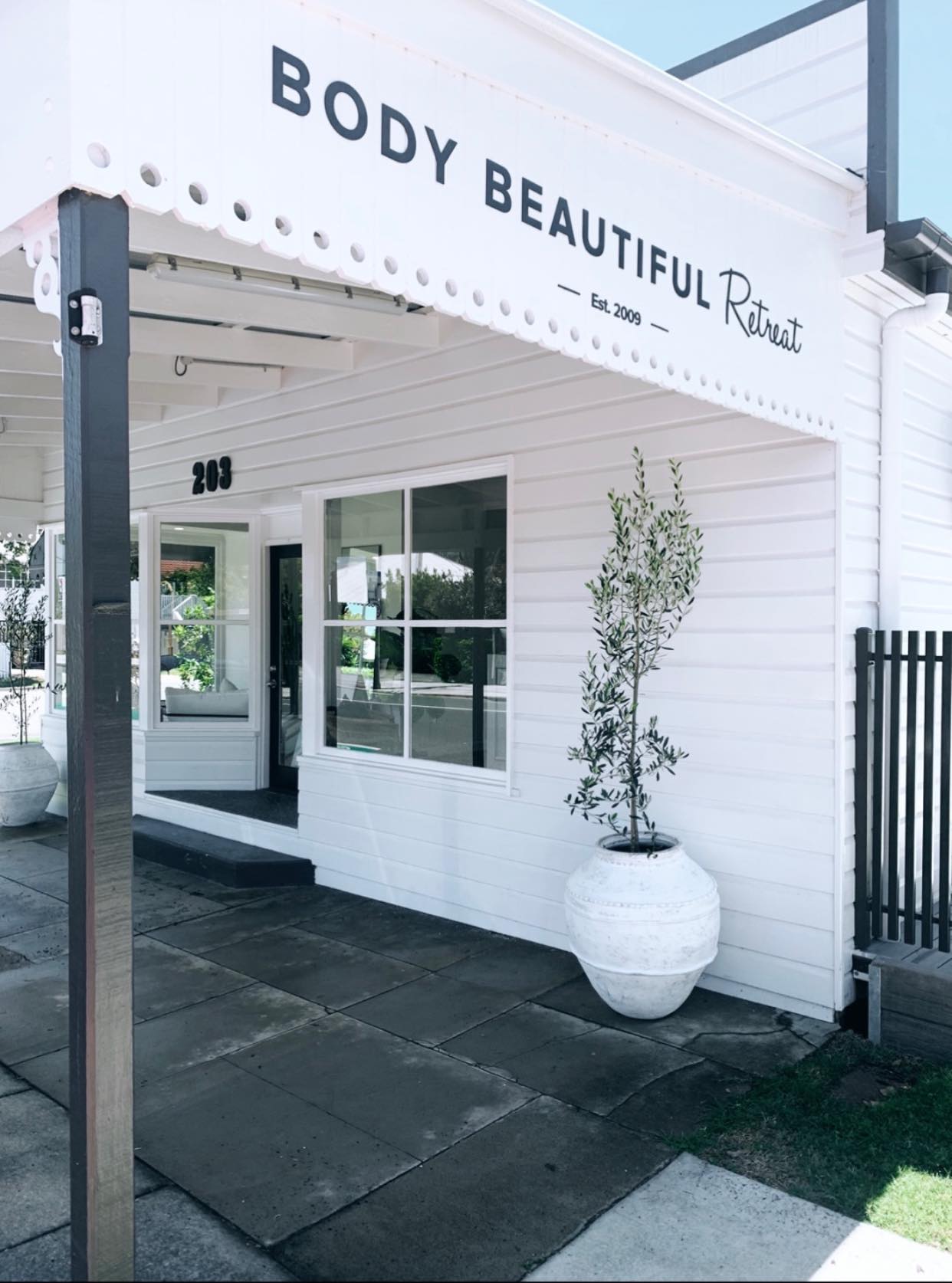 Brisbane's Best Nail Salons: Nail Care Excellence