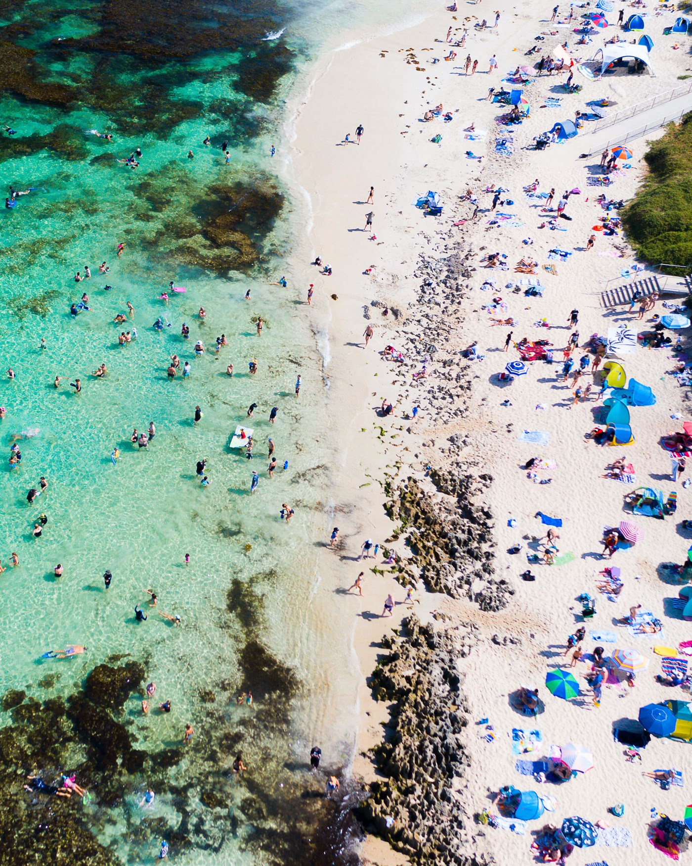 8 of The Best Beaches in Perth, For Fun Days in The Sun | Sitchu Perth