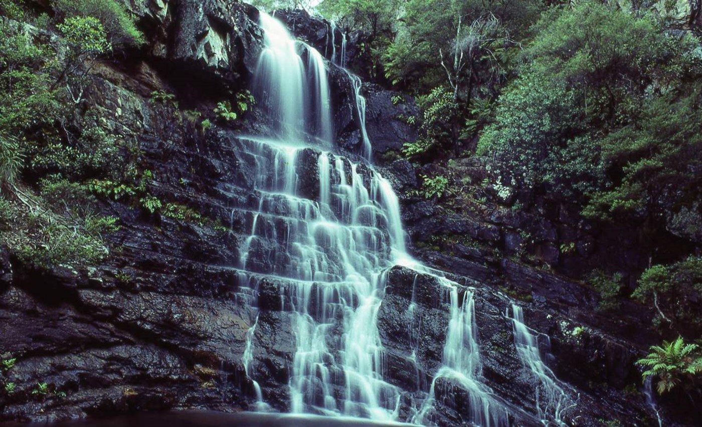 Kalang Falls (Image Credit: Wikipedia)