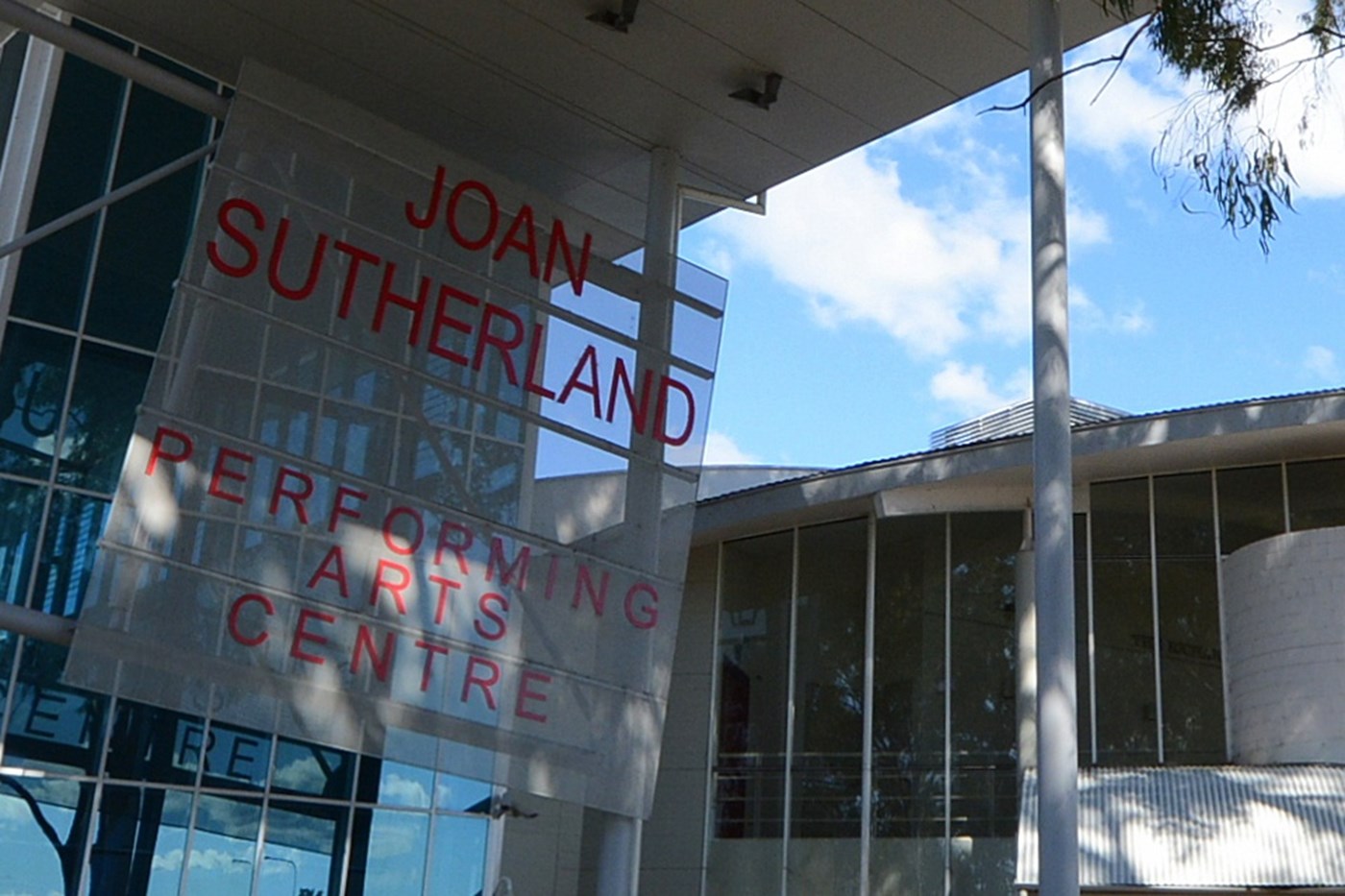 Joan Sutherland Performing Arts Centre