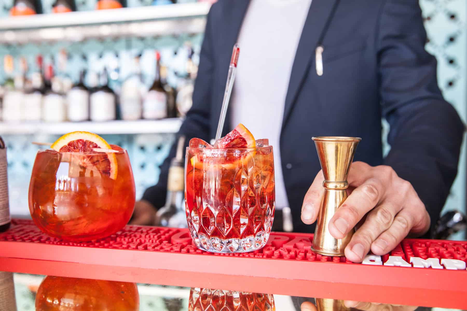 Molo Bar