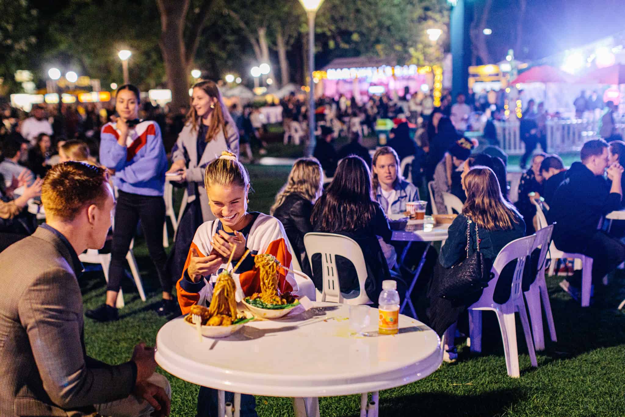 Night Noodle Markets, Flying Noodles