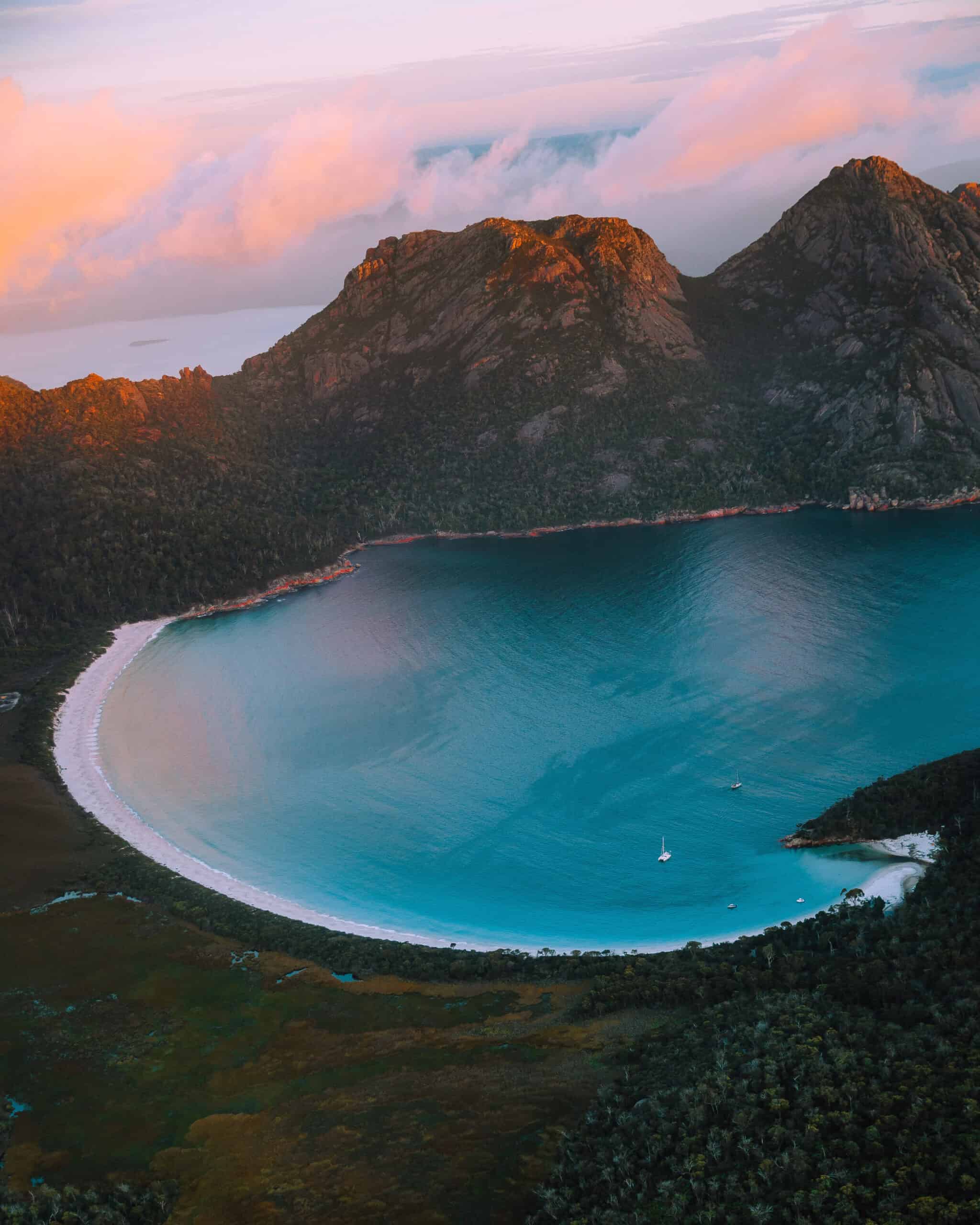 Wineglass Bay (Image Credit: Haylsa)