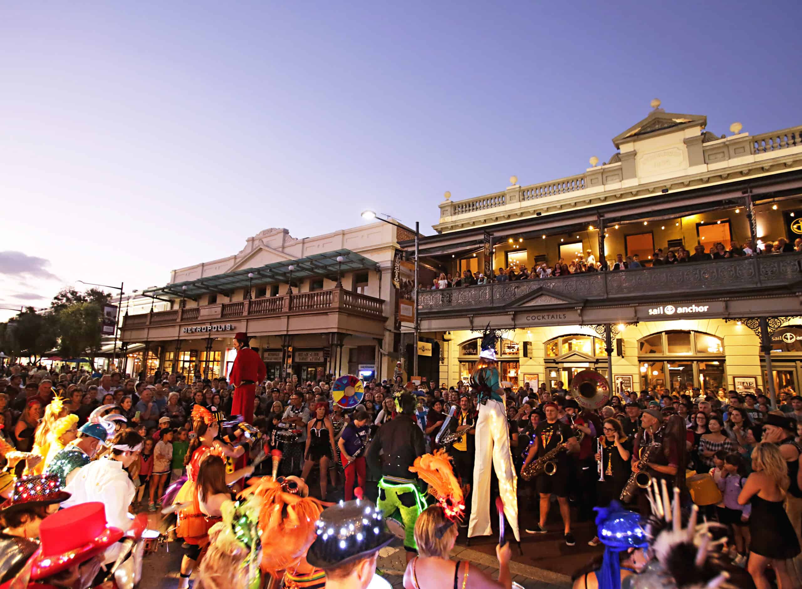 Fremantle International Street Arts Festival (Image Credit: Elle Borgward)