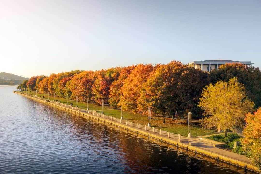 Lake Burley Griffin (Image Credit: Visit Canberra)