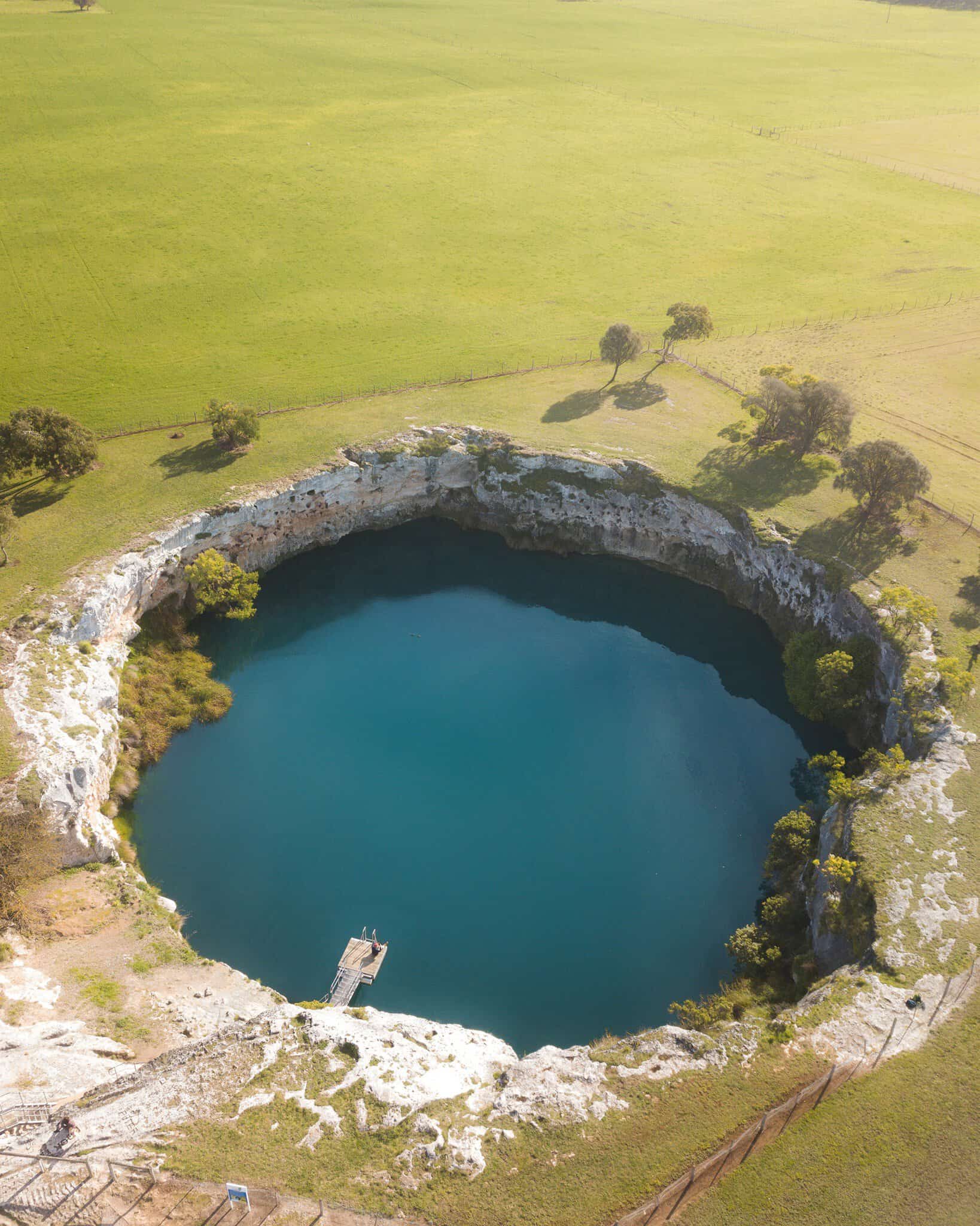 Little Blue Lake (Image Credit: South Australia)