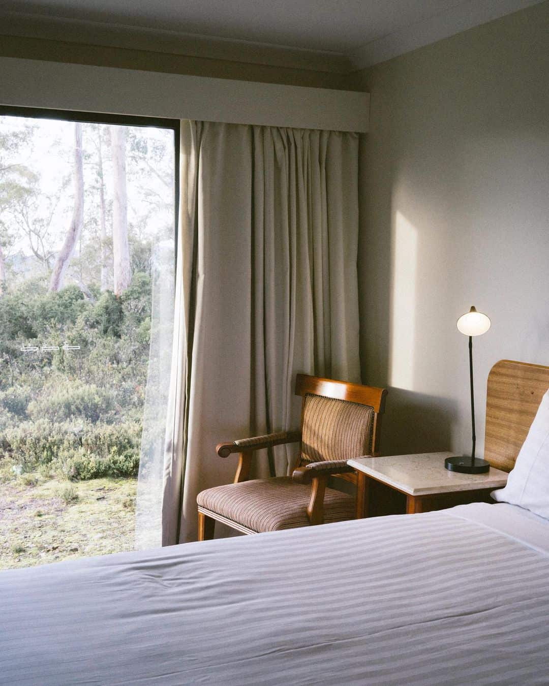 Cradle Mountain Hotel (Image Credit: @madeleinetbecker)