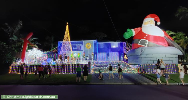 Wynnum West (Photo credit: Christmas Light Search) 