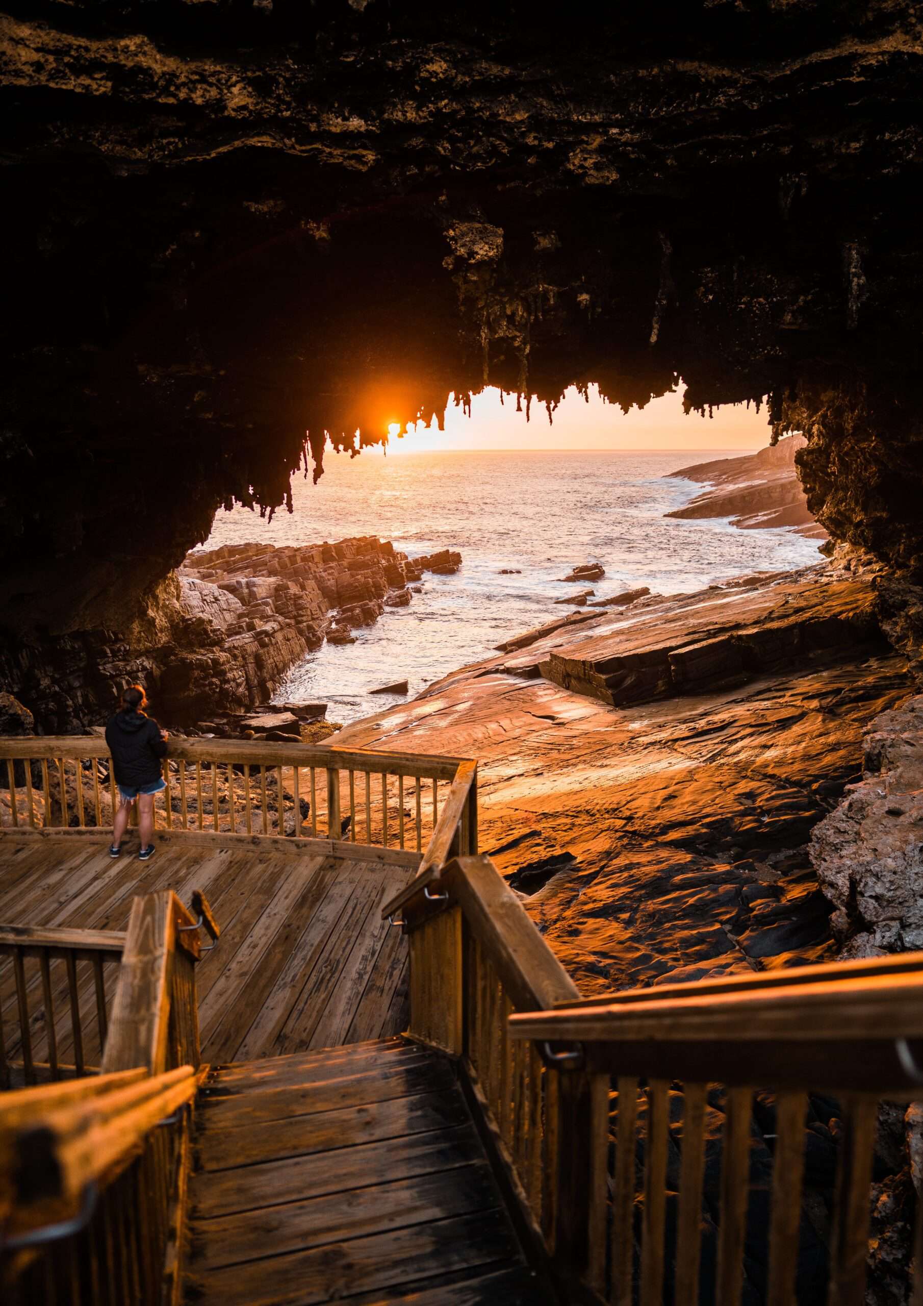 Admirals Arch (Image Credit: Nathan Sawaya via South Australian Tourism Commission)