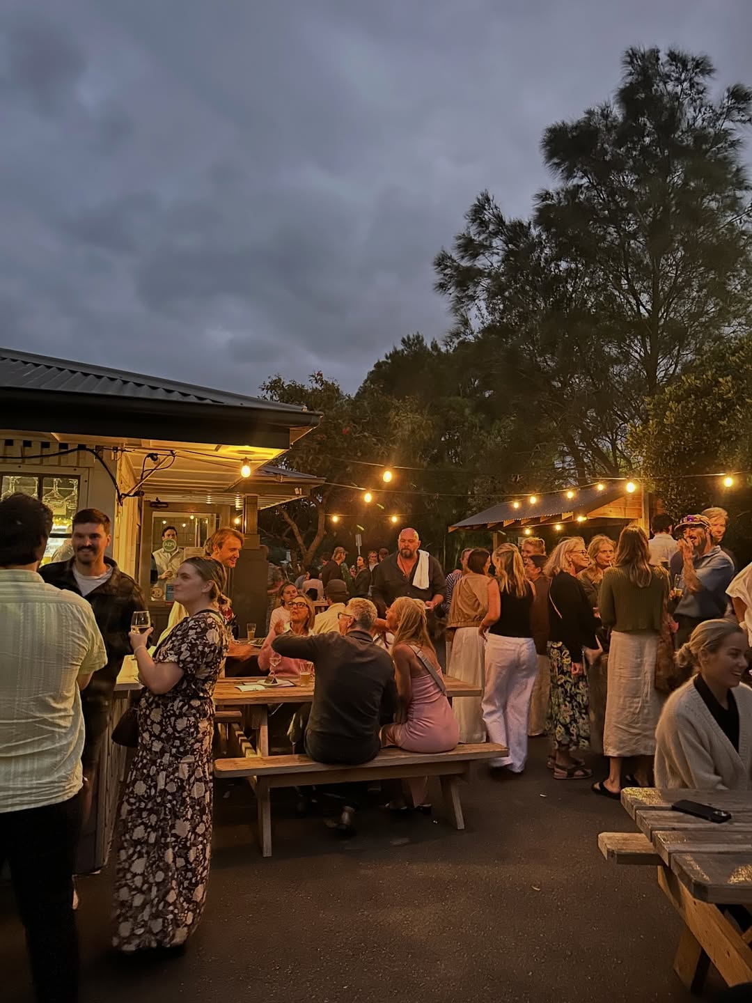 royal avalon outdoor dining
