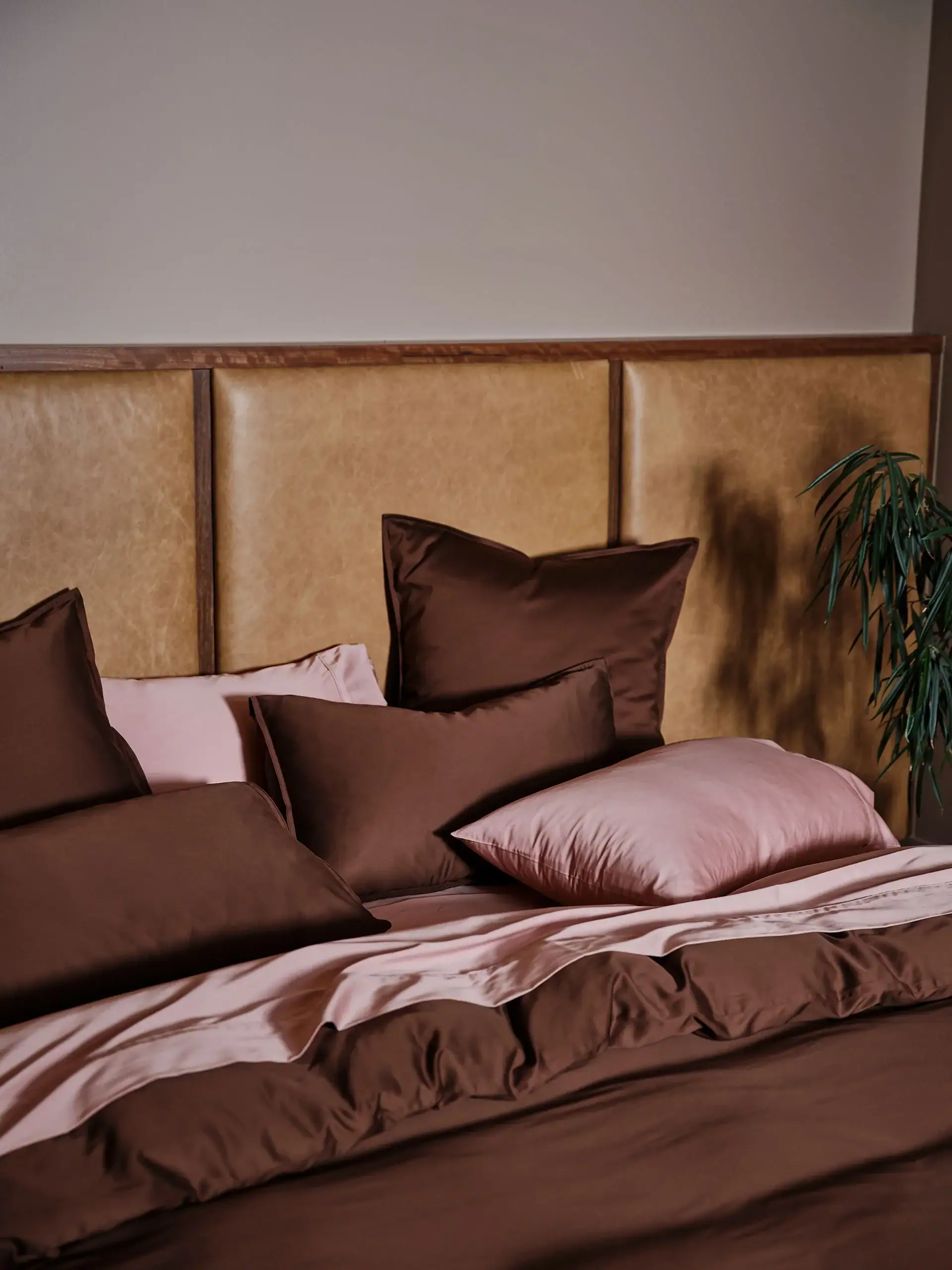 Brown and pink bedding from Linen House