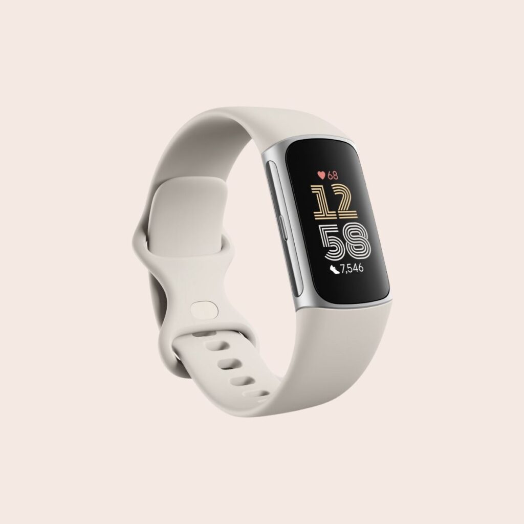Fitbit Charge 6 in Porcelain/Silver Fitbit Charge 6 in Porcelain/Silver