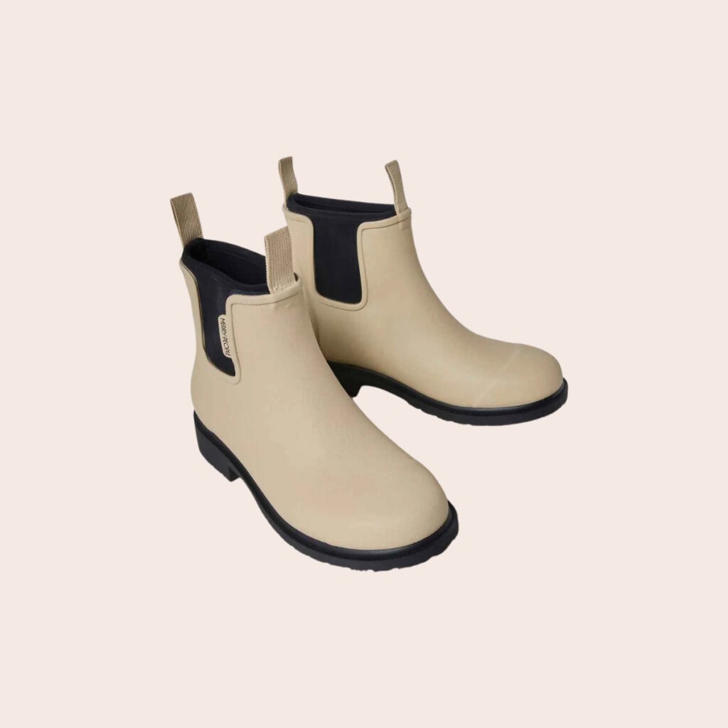 Merry People Bobbi Ankle Boot in Sand Merry People Bobbi Ankle Boot in Sand