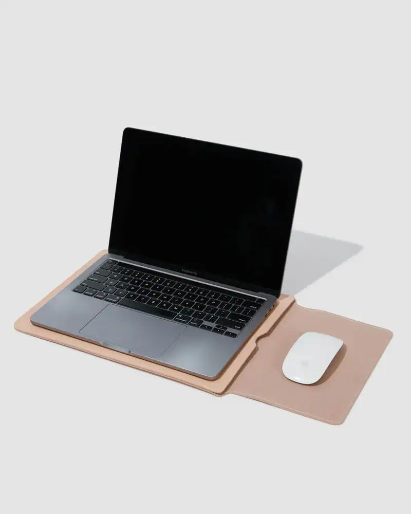 Blush13InchLaptopImage4-1692764241023_800x