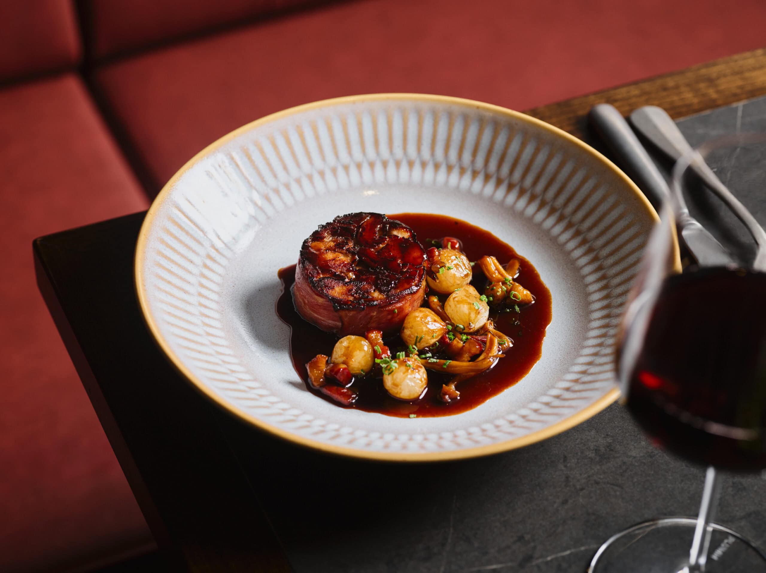 Ette_Coq au Vin_StevenWoodburn_71