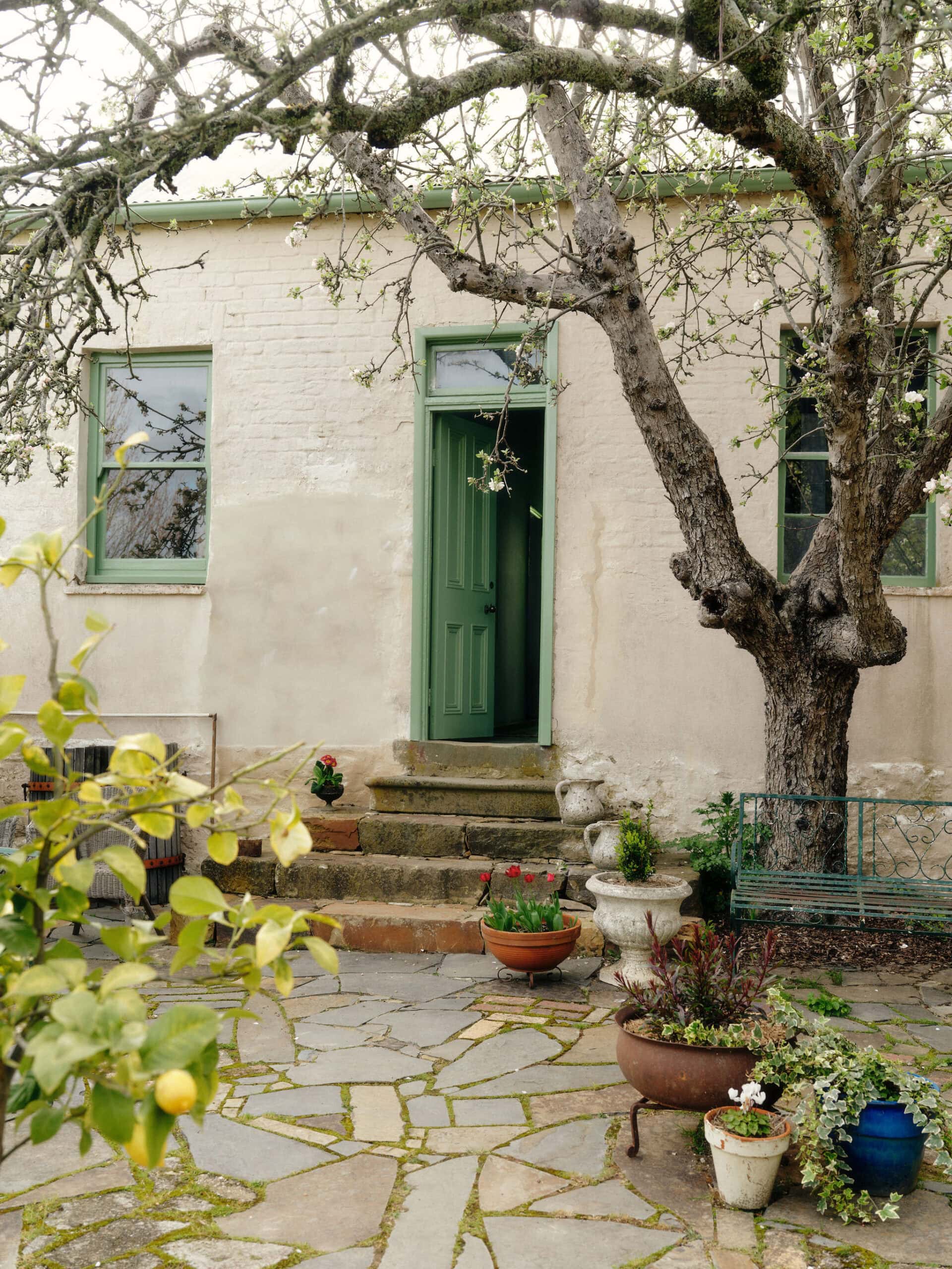 Heritage Italianate accommodation at Pietro’s Residence in Hepburn Springs, near Daylesford.