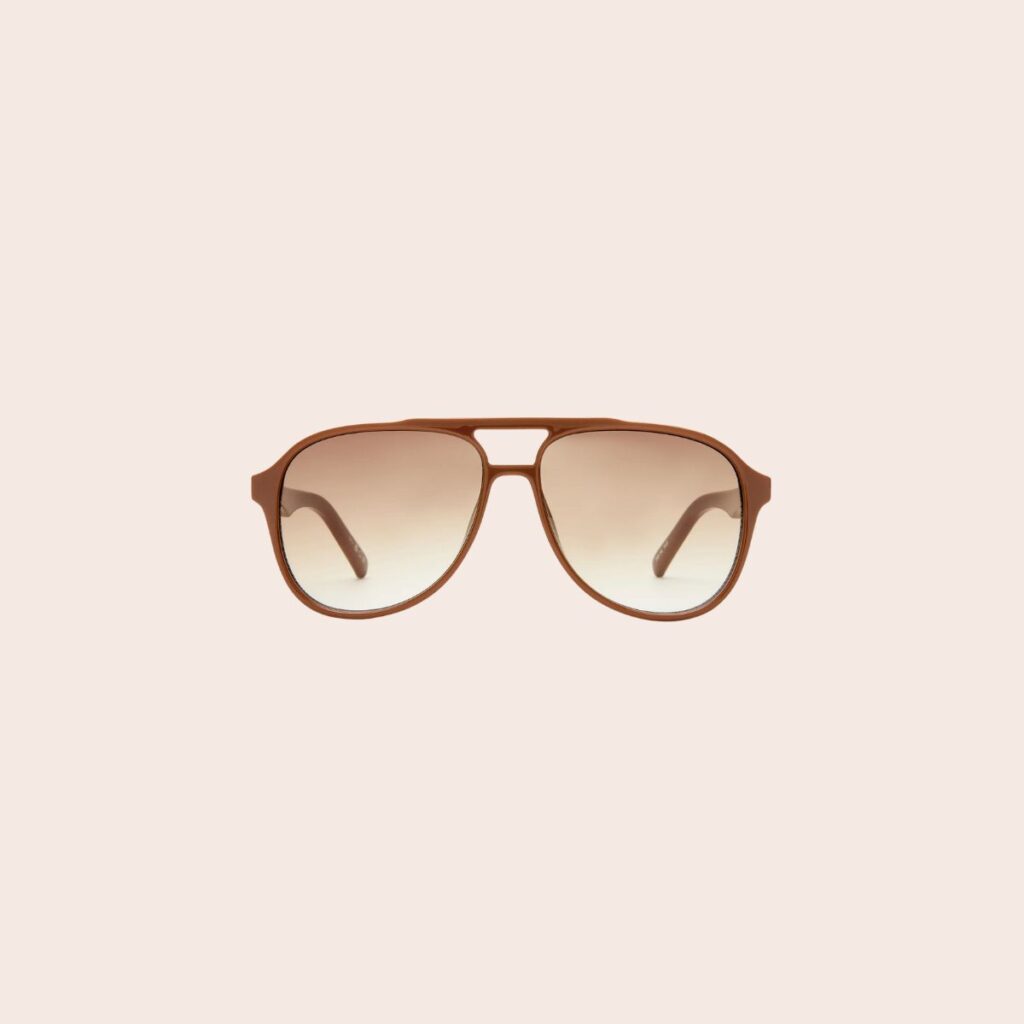 Le Spec Tragic Magic in Hazelnut Le Spec Tragic Magic in Hazelnut