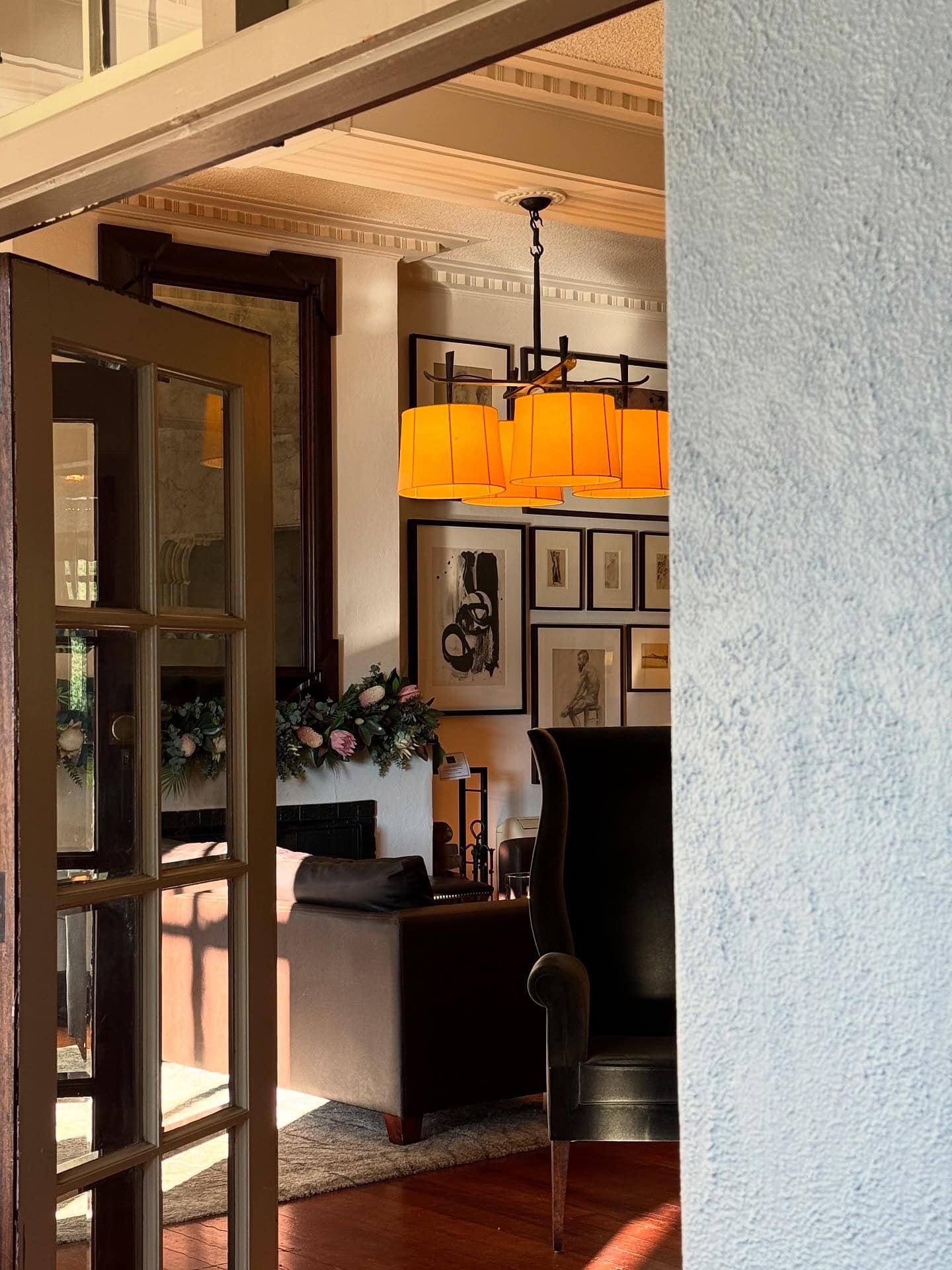 Heritage-listed Villa Parma in Hepburn Springs, a Swiss-Italian luxury stay with Italian marble ensuites and a private garden.