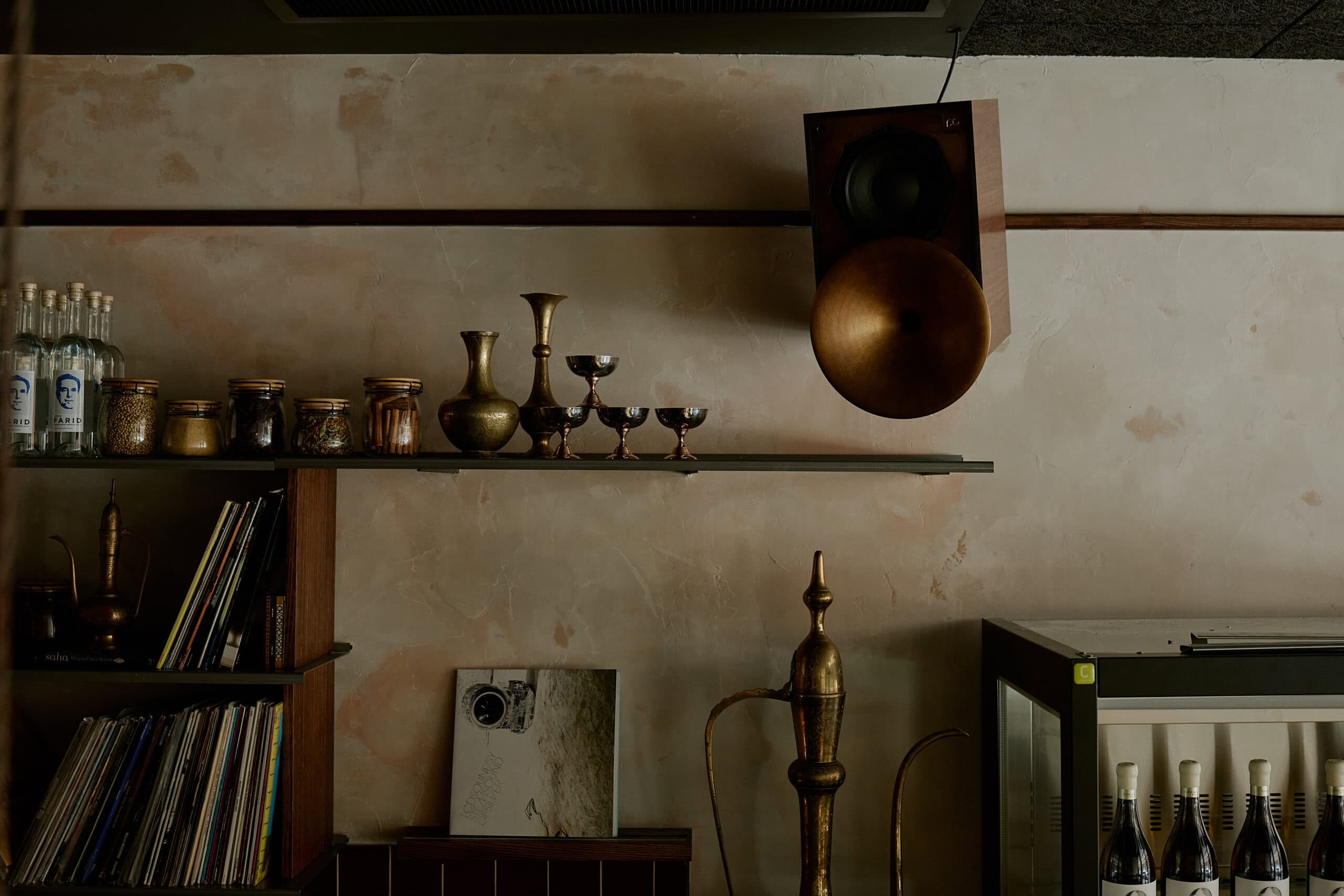 ZAREH_Pitt and Gilblin speakers
