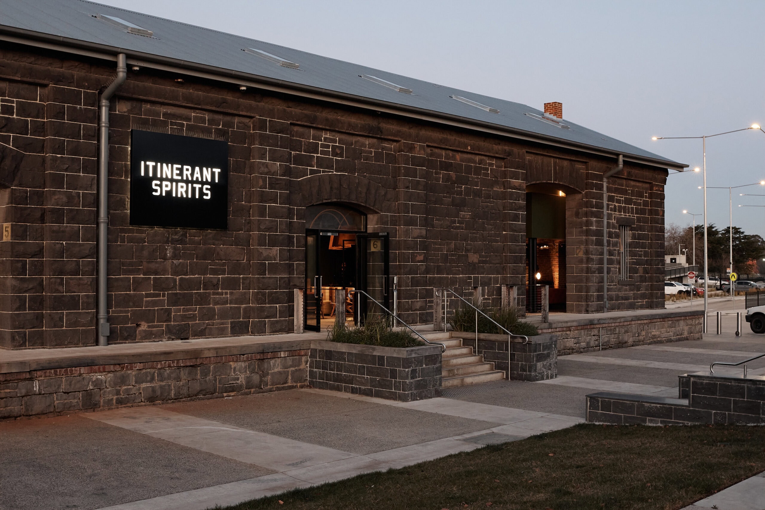 Launch_ItinerantSpirits_Exterior_Building