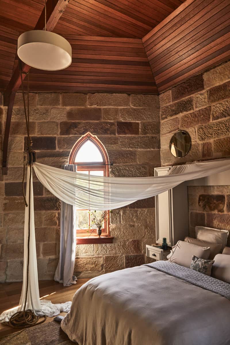 StMartins-bedroom dunalley tasmania romantic accommodation