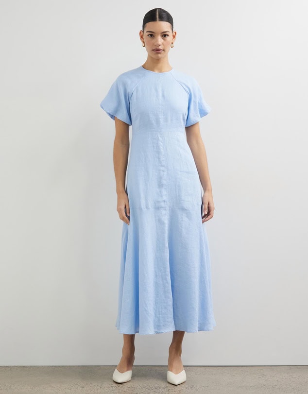 Minima Esenciales Paityn Linen Maxi Dress