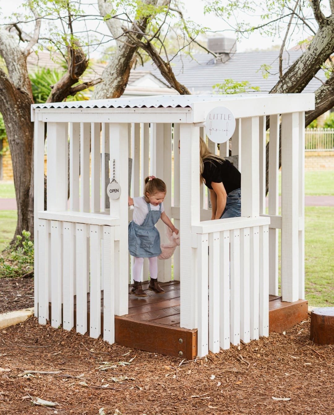 Play cubby for kids at Peninsular Farm Cafe