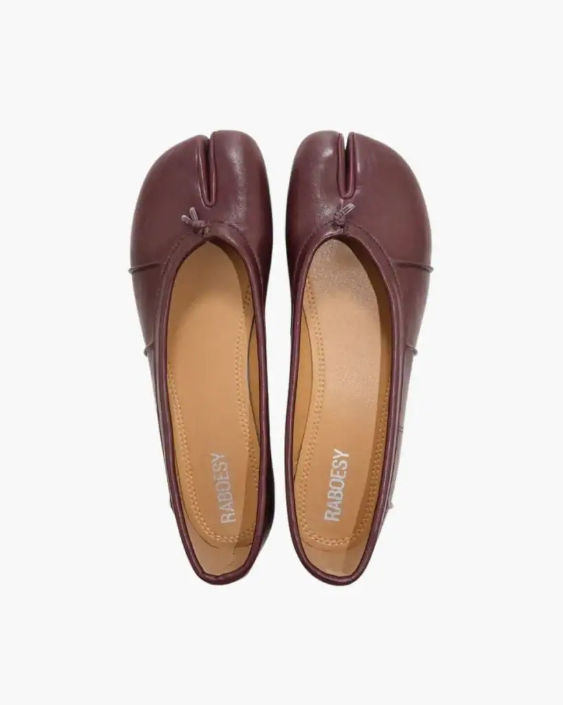 Raboesy Wrinkles Tabi Ballet Flats