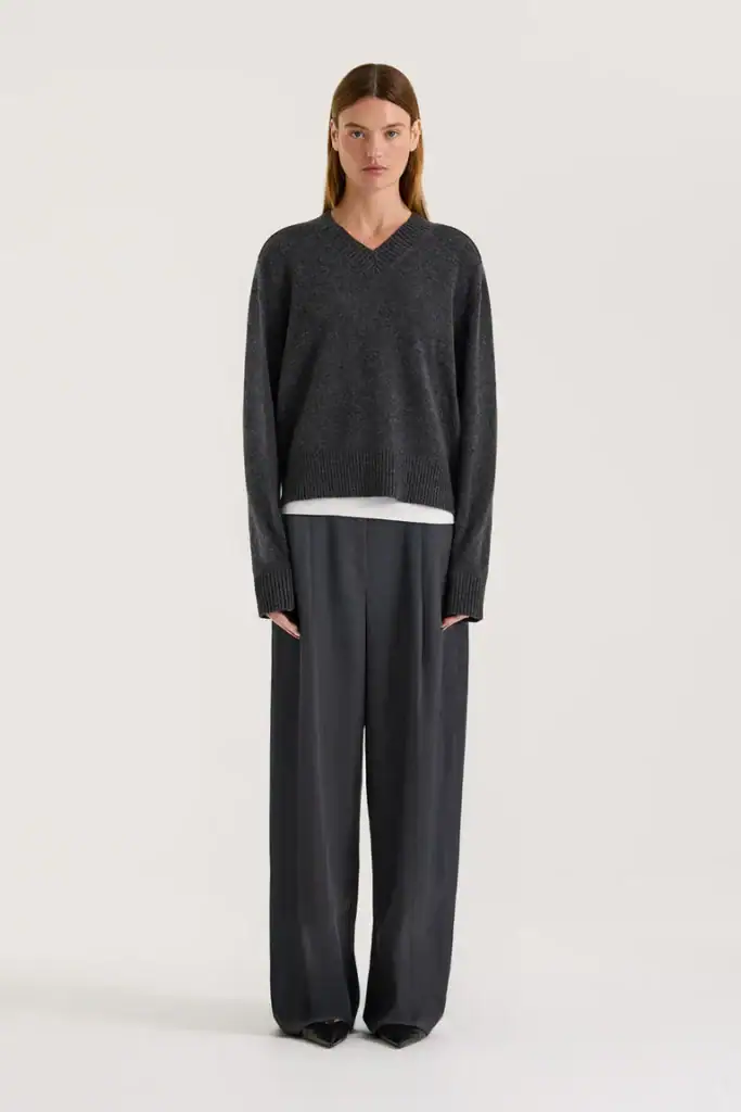 Henne Ines V Neck 100% Wool Jumper