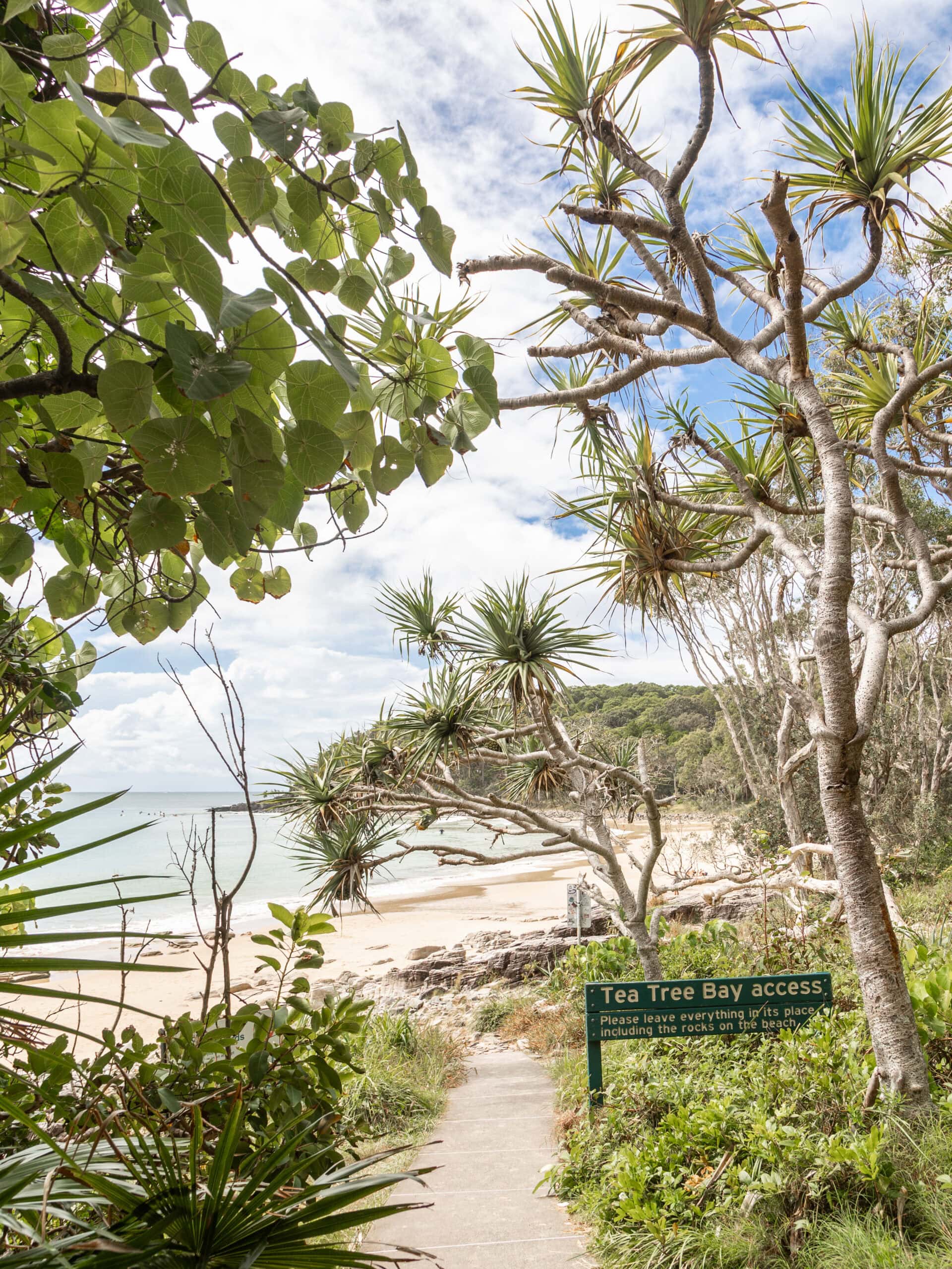 Tea Tree Beach entrance in Noosa National Park