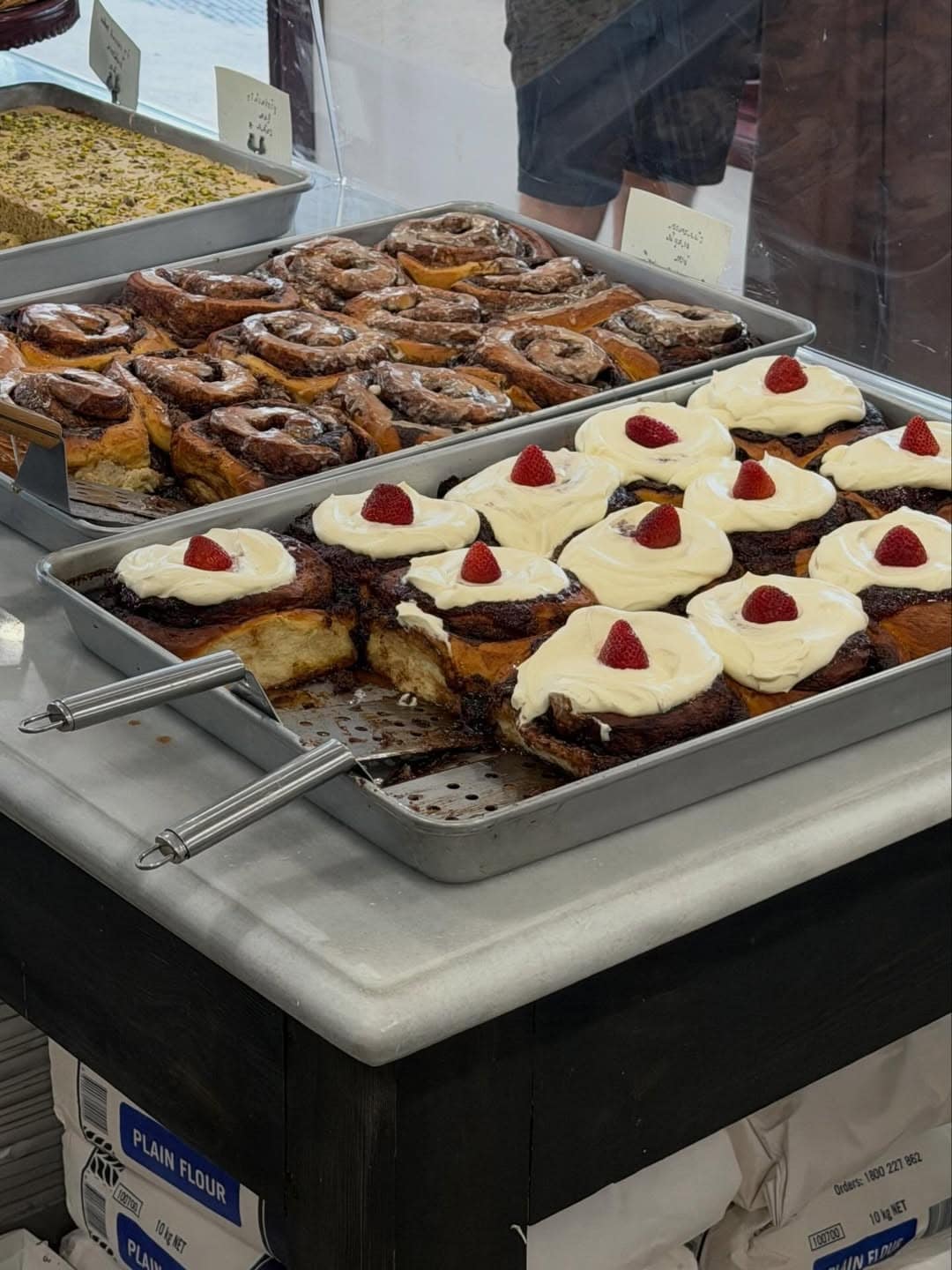ard bakery stanmore cinnamon scrolls