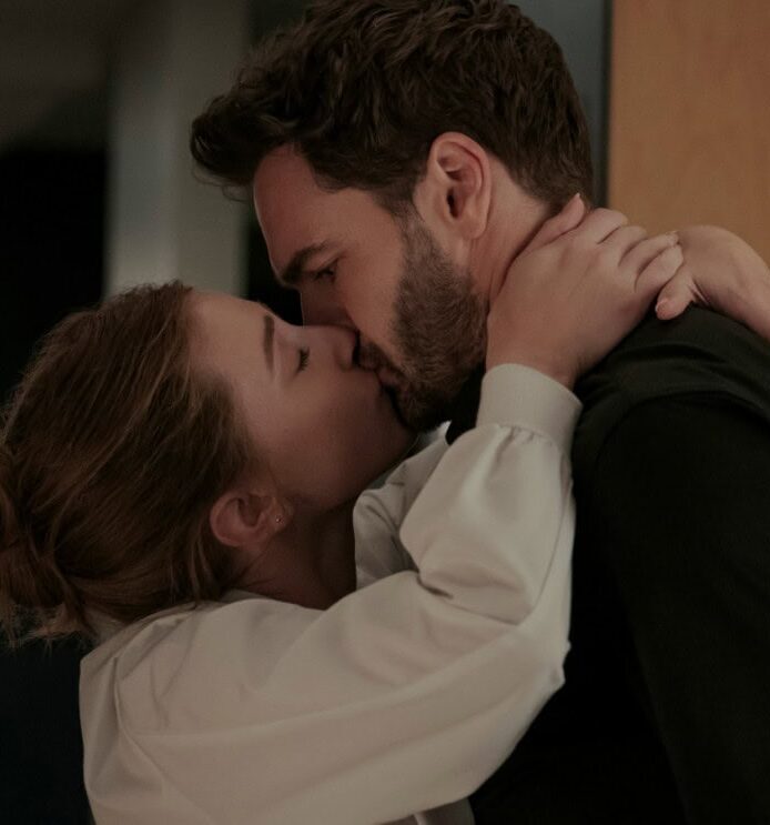 Lili Reinhart and Tom Bateman in The Love Hypothesis movie.