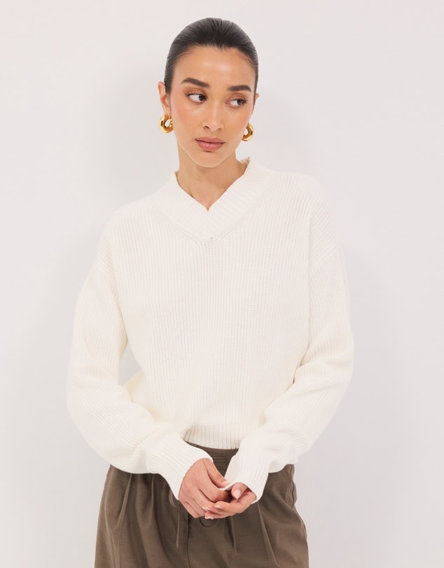 Calli Ronnie V-Neck Jumper