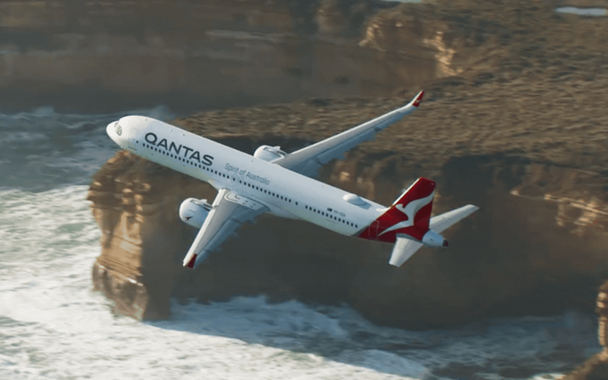 Qantas aircraft flying GIF.