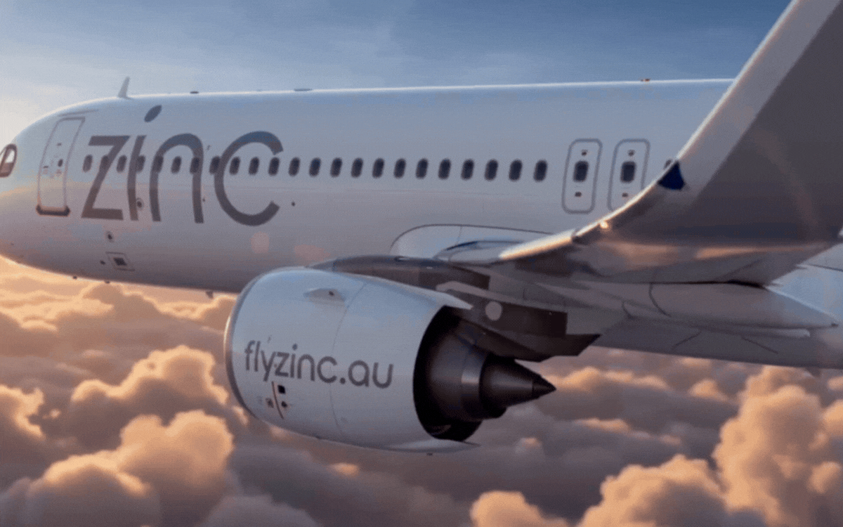 A render of the proposed Zinc Airlines Airbus A321neo in flight, dressed in the carrier's navy and white livery.