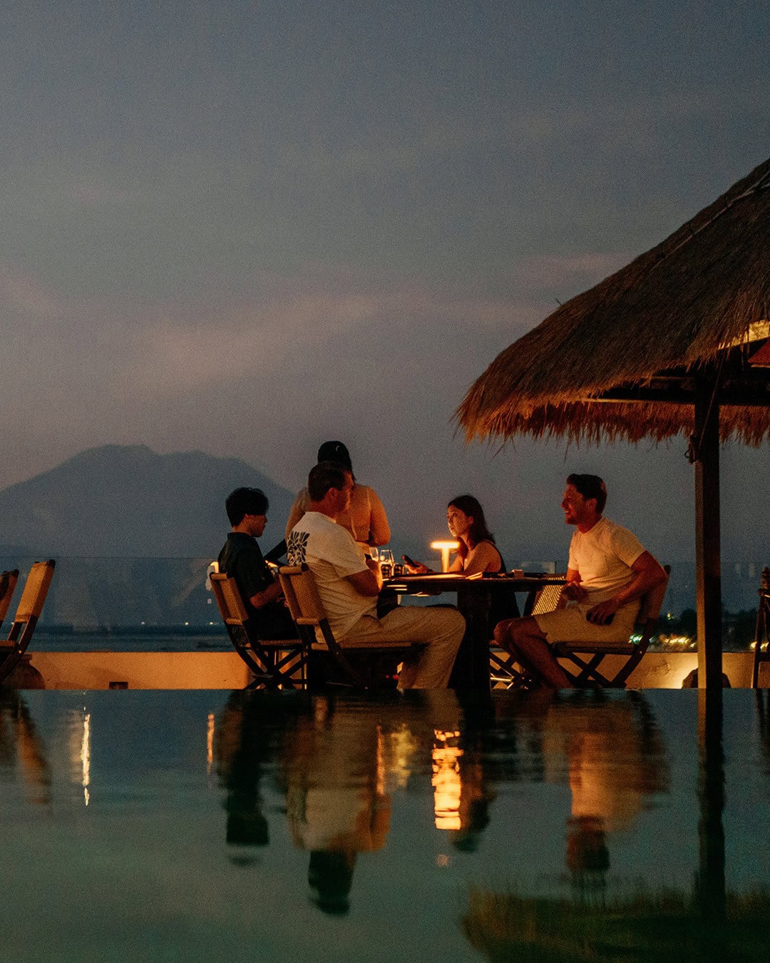 Muntigs Bar & Restaurant Nusa Lembongan