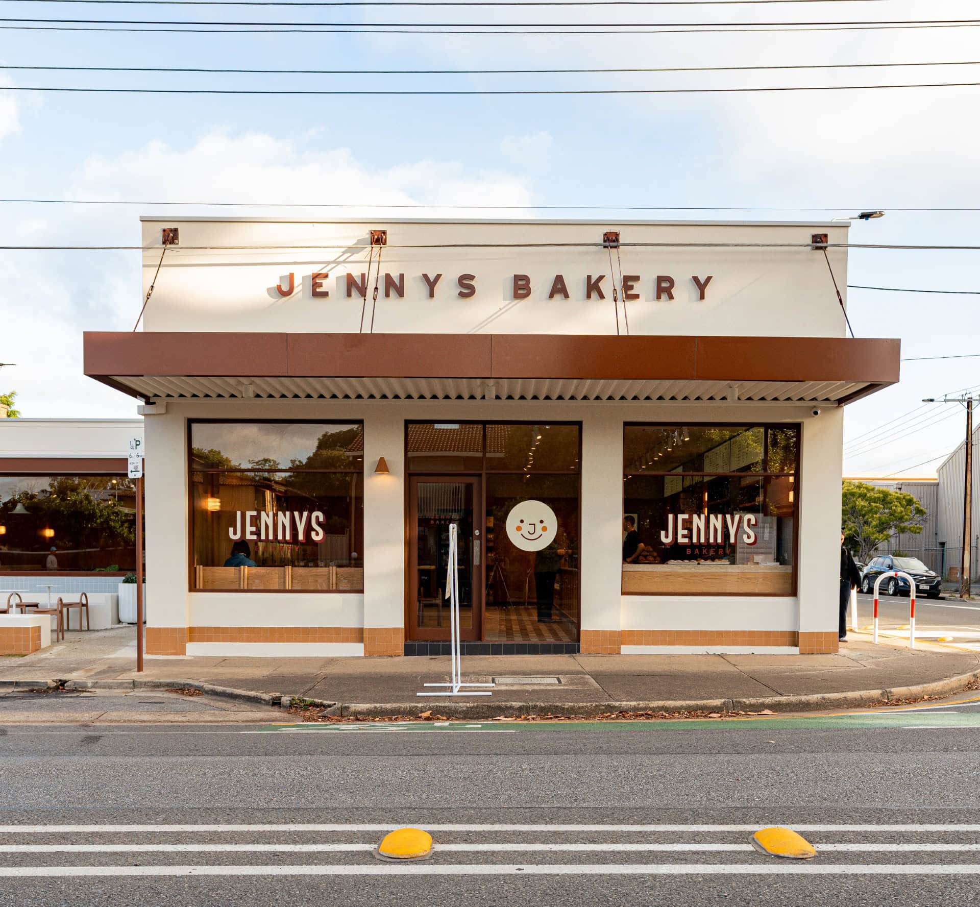Exterior of Jenny's Bakery Keswick in Adelaide.