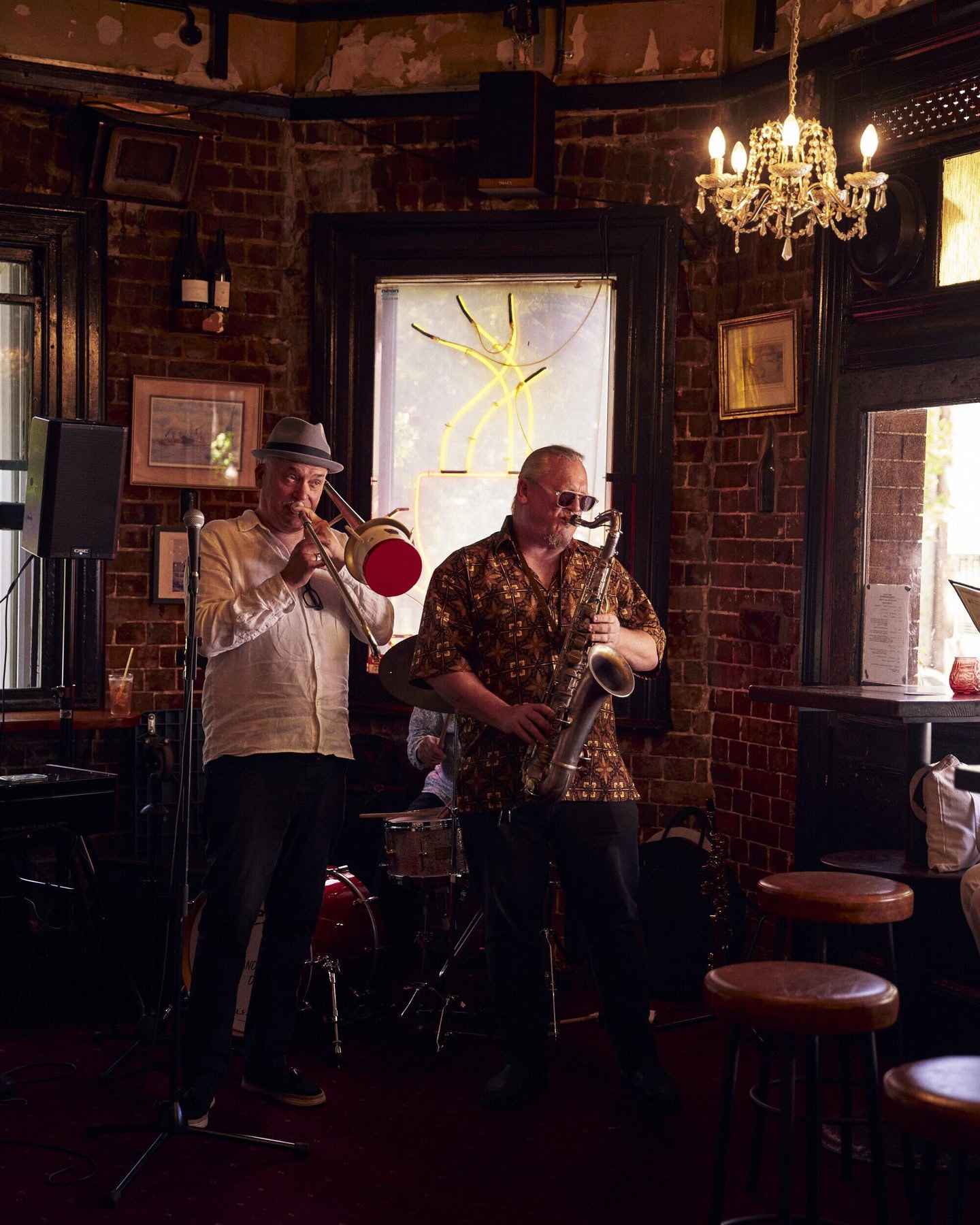 Two musicians playing live music at The Old Fitz.