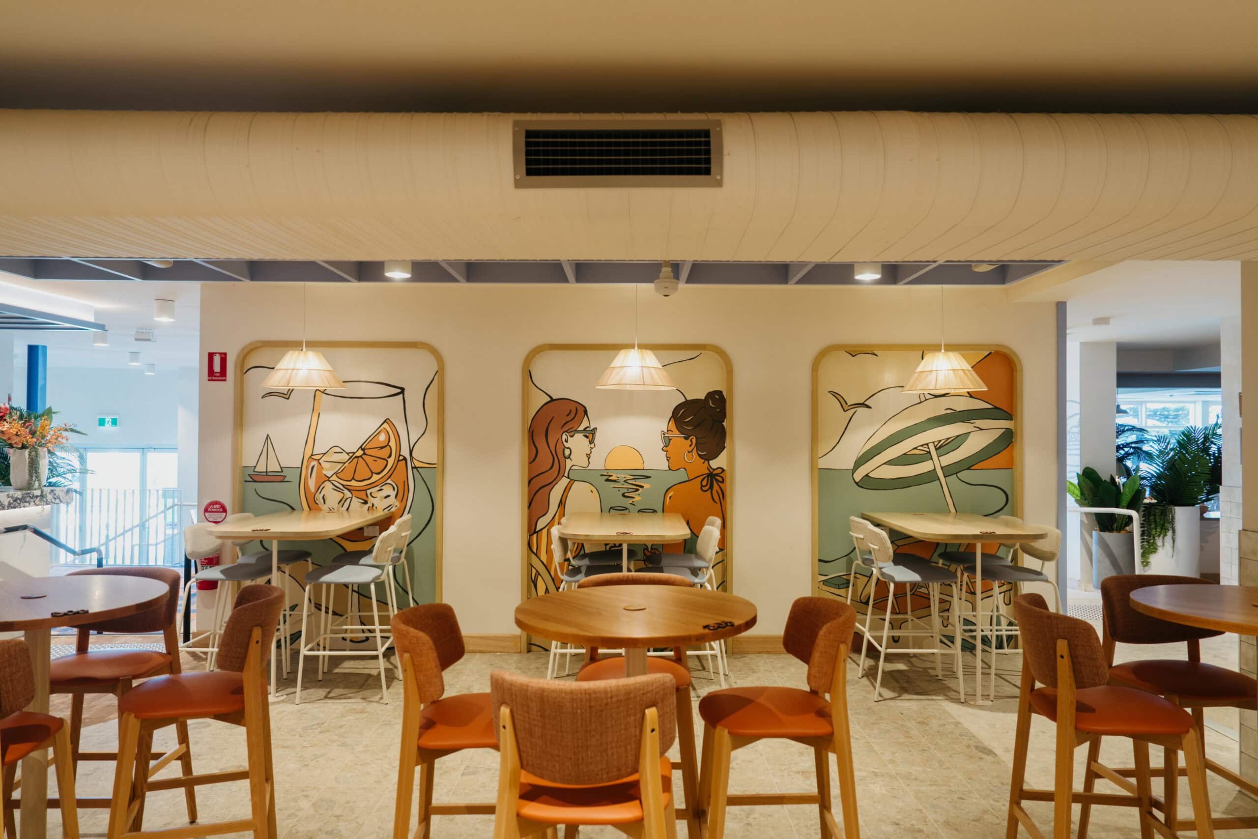 Apres Lounge at the Esplanade Hotel in Adelaide