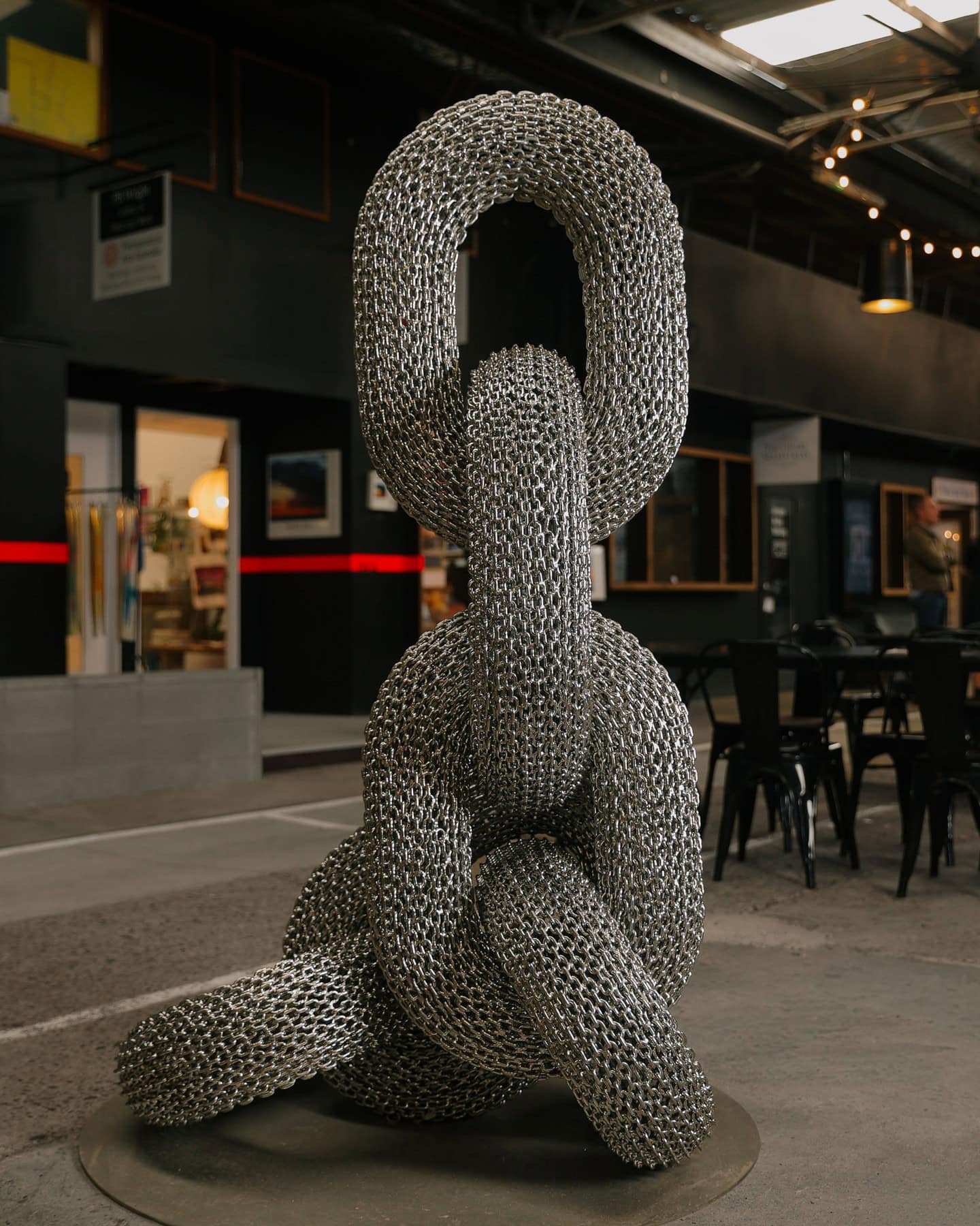 A sculpture made from links by Michael Van Dam at SWELL Sculpture Festival.