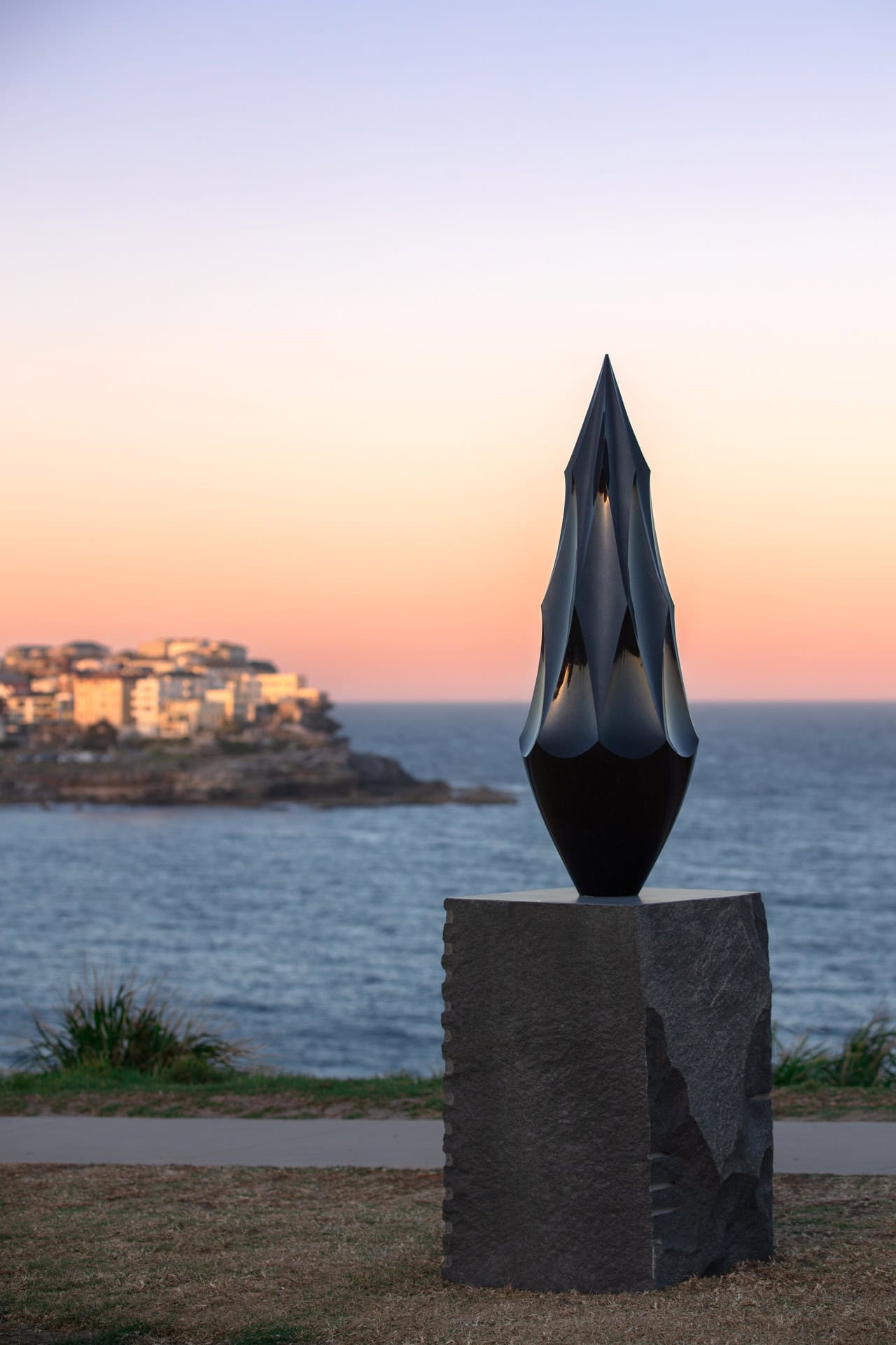 Dark Night Shine sculpture by Takahiro Hirata at Sculpture by the Sea Bondi
