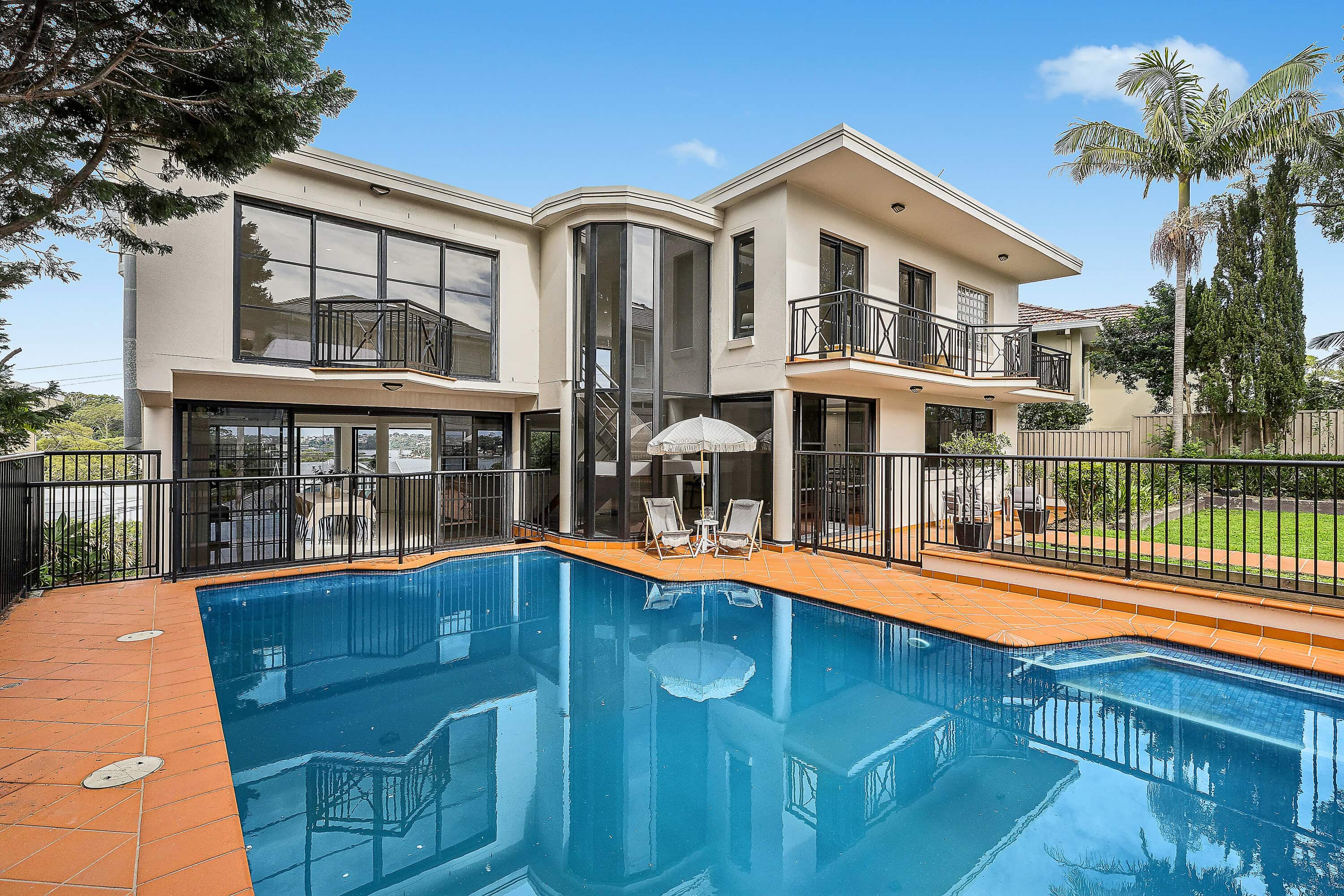 Swimming Pool, Rear Facade & Backyard