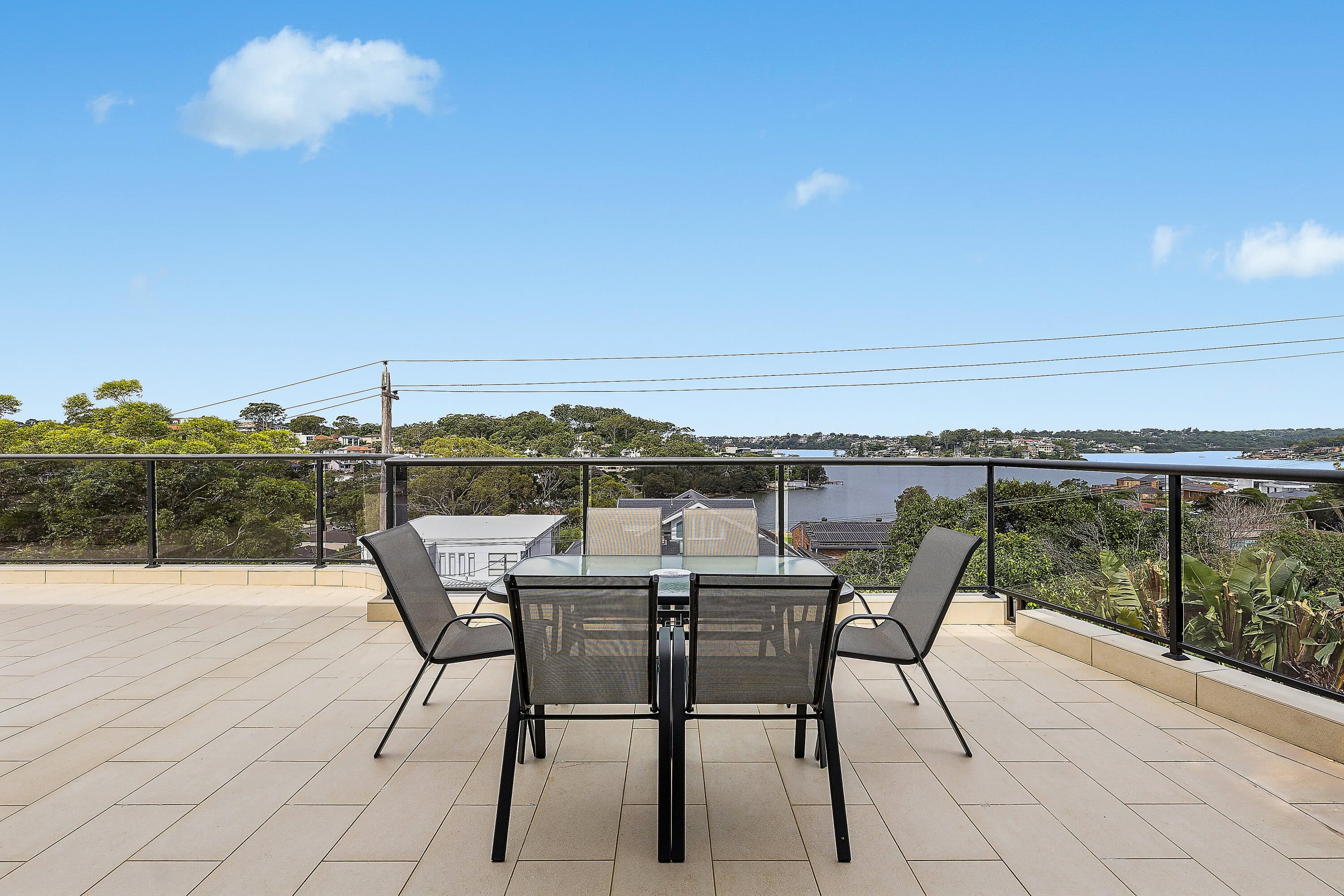 Entertainers Terrace