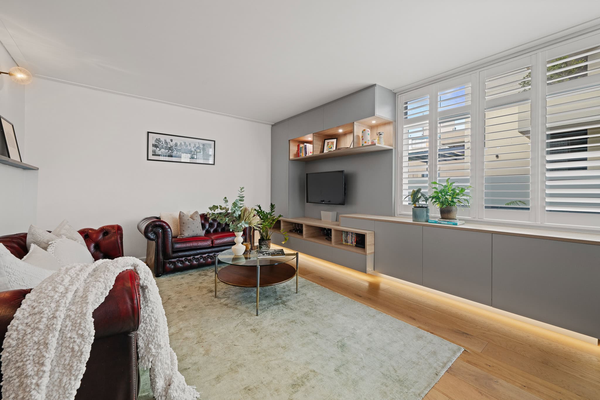 Lounge room 