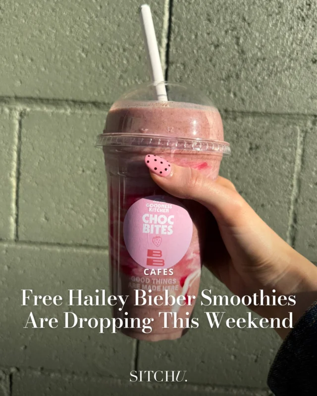 🍓💋 Free smoothies? Say less. Hailey Bieber–inspired Strawberry Smoothies (with a cute tulip, no less) are being given away at Malvern this weekend—and you’re going to want in 🌷✨⁠
⁠
It’s all thanks to @goodnesskitchenau and their divine choc-dipped strawberry Choc Bites. Oh, and you’ll be able to score them as free Açaí toppings too 👀⁠
⁠
Run, don’t walk—these won’t last long. Hit the link in bio for all the sweet deets 🏃‍♀️💨