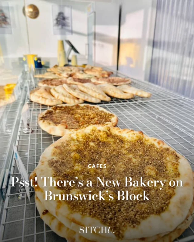 And they're slinging gourmet Lebanese pies, breads and pizzas like there's no tomorrow 🥙🔥⁠
⁠
Full of the spices and comforts of home, this new family-run shop is as authentic as it gets — think flakey manoush, za'atar straight from the source, and perfectly baked flatbreads that'll have you coming back for more.⁠
⁠
Click the link in bio to find out where to get your fix! 🧄