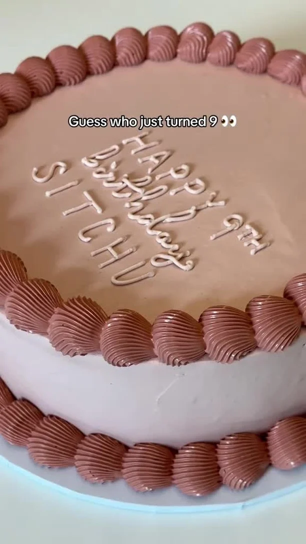 As you may have noticed, we've been celebrating Sitchu turning 9 this month!⁠
⁠
Our Sydney office was lucky enough to celebrate with a gorgeous cake and some delicious madeleines from @les_soeurs_macarons 🎂🍾