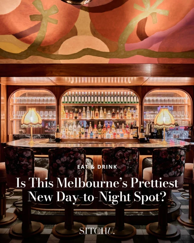 A sun-drenched glasshouse by day, moody martini bar by night — with hot Italian sandwiches, Aperol salmon, and cocktails under a hand-painted tomato mural 🍸🍅 You’ll want to book a long lunch that lingers well past sunset. Tap the link in our bio for the full scoop.